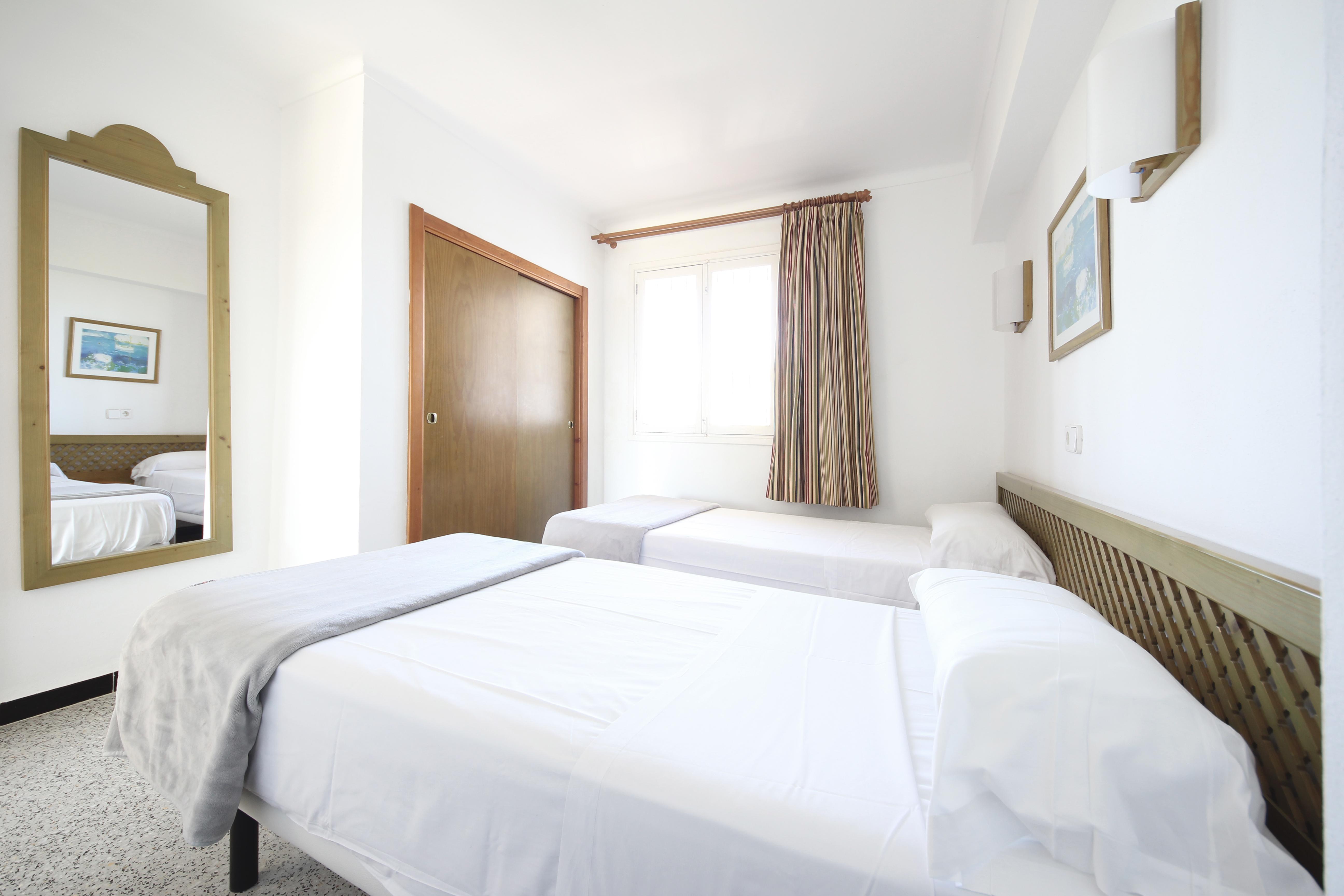 Niu D´aus Aparthotel Portopetro