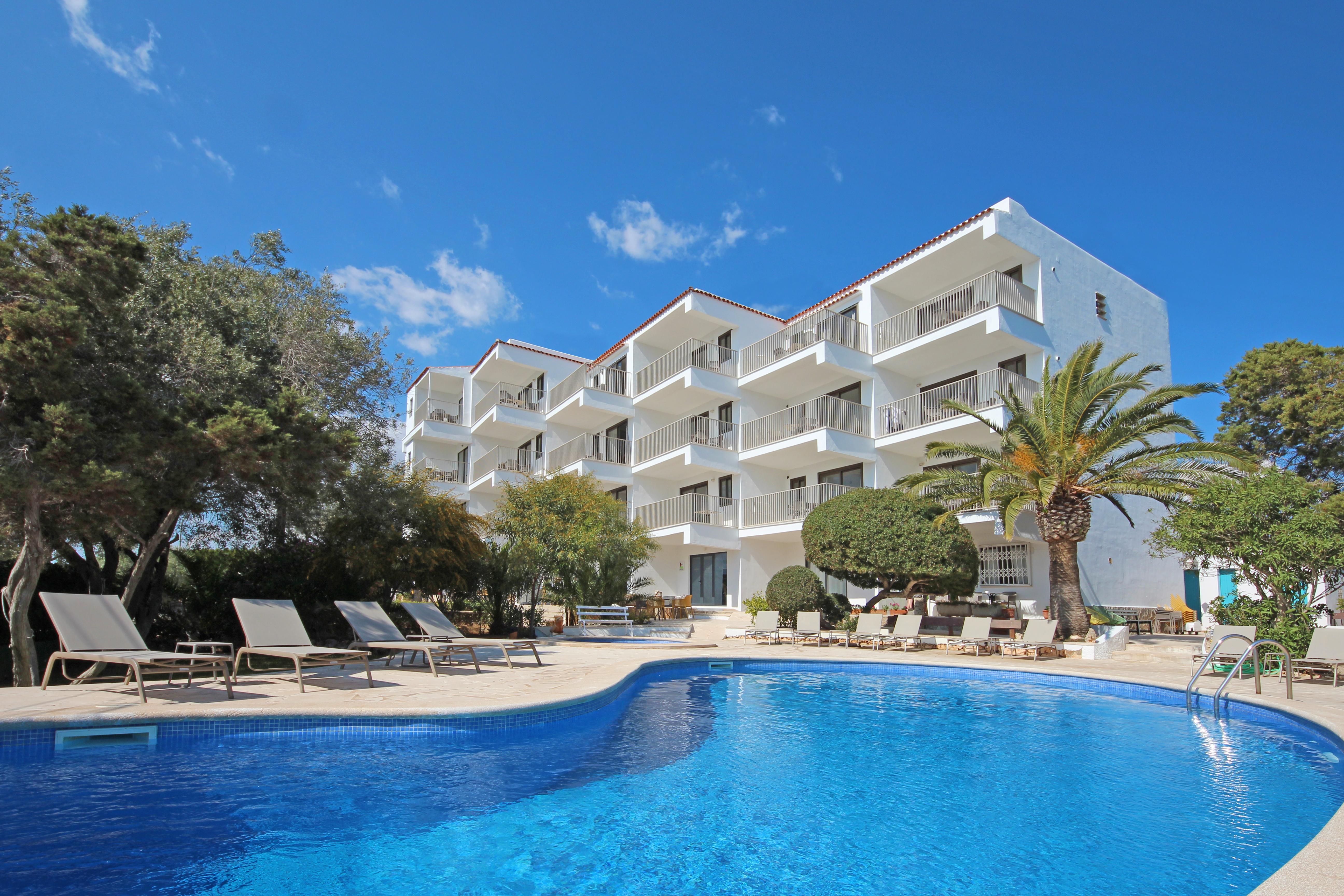 Aparthotel Niu D´aus 3*